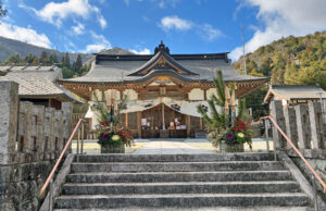 兵庫県三田市酒井・高売布神社